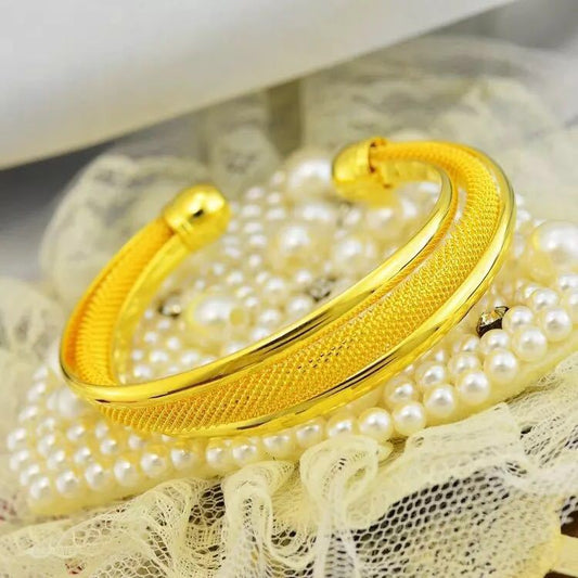 14K gold C-shaped gold broad-sided simple bracelet