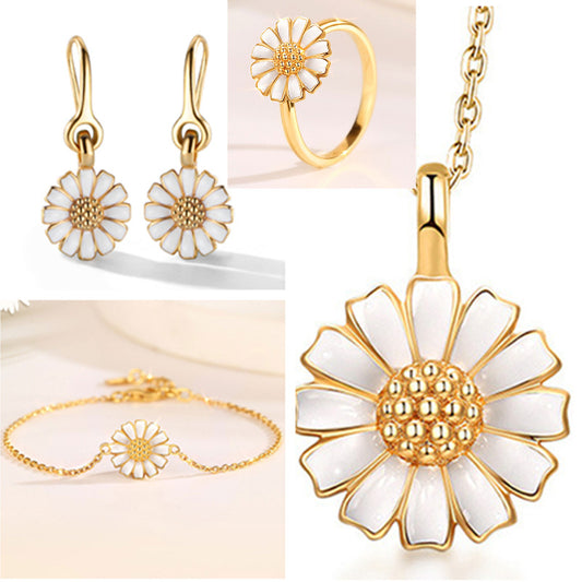 14K gold daisies vintage class ring earrings Necklace bracelet