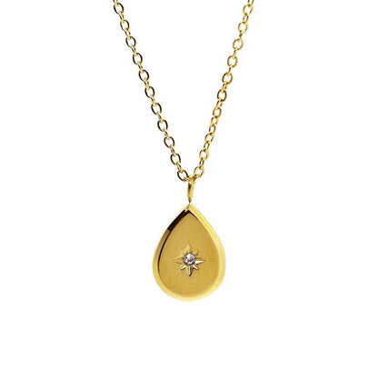 14k Gold three-dimensional octagonal star diamond necklace